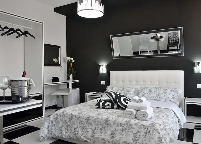 Black & White G&g Roma